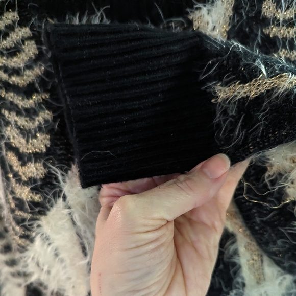 Vintage early 90's Sweater - Picture 5 of 5